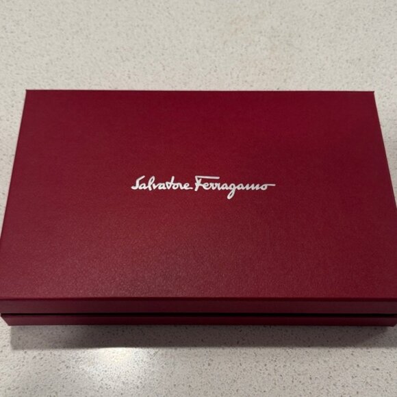 Salvatore Ferragamo NWT Black Notebook with Burgundy Box - Picture 3 of 7